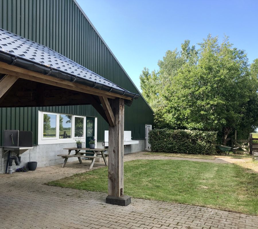 parkeerterrein 2.jpg