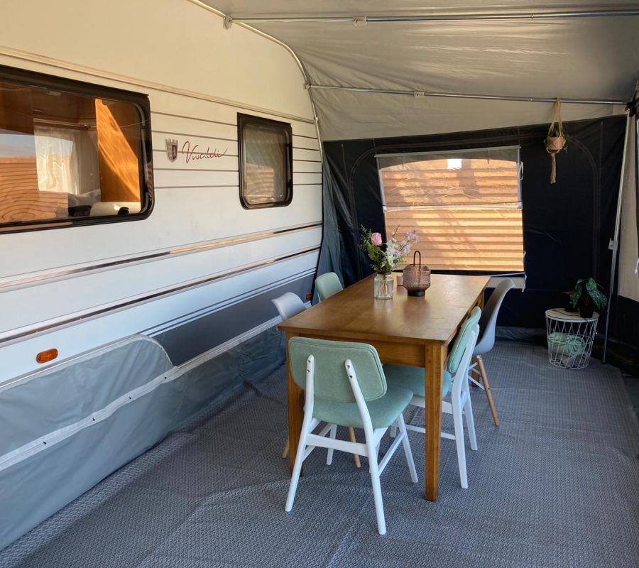 tabbert voortent.jpeg